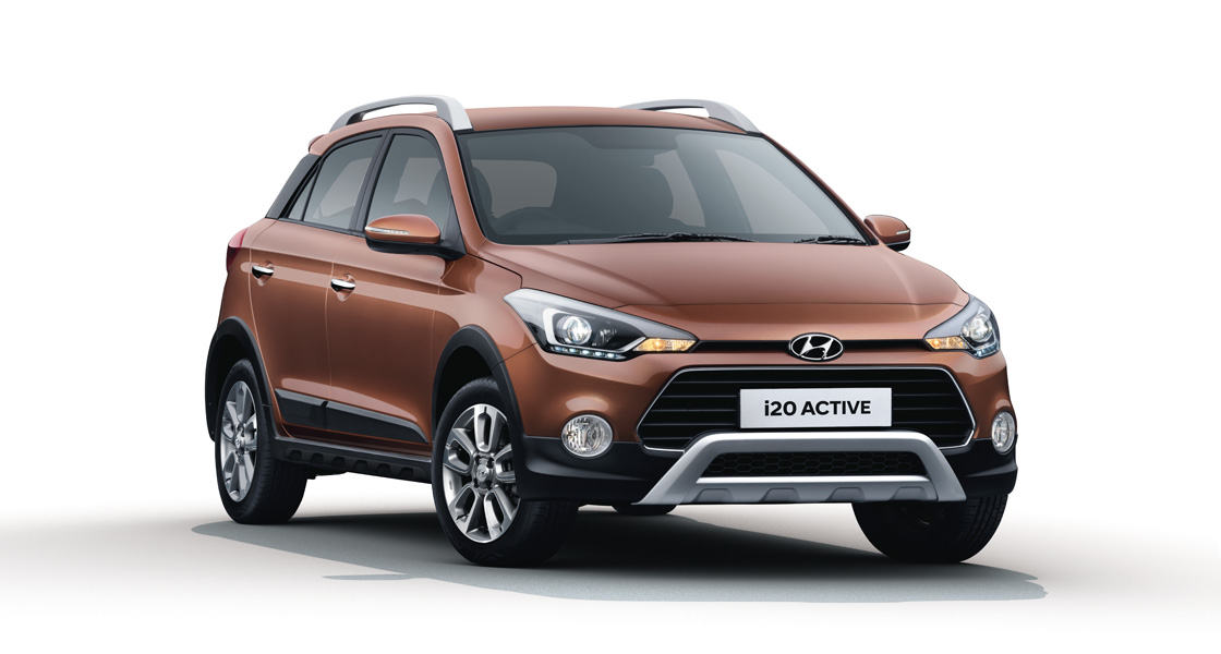 Side front view of red i10