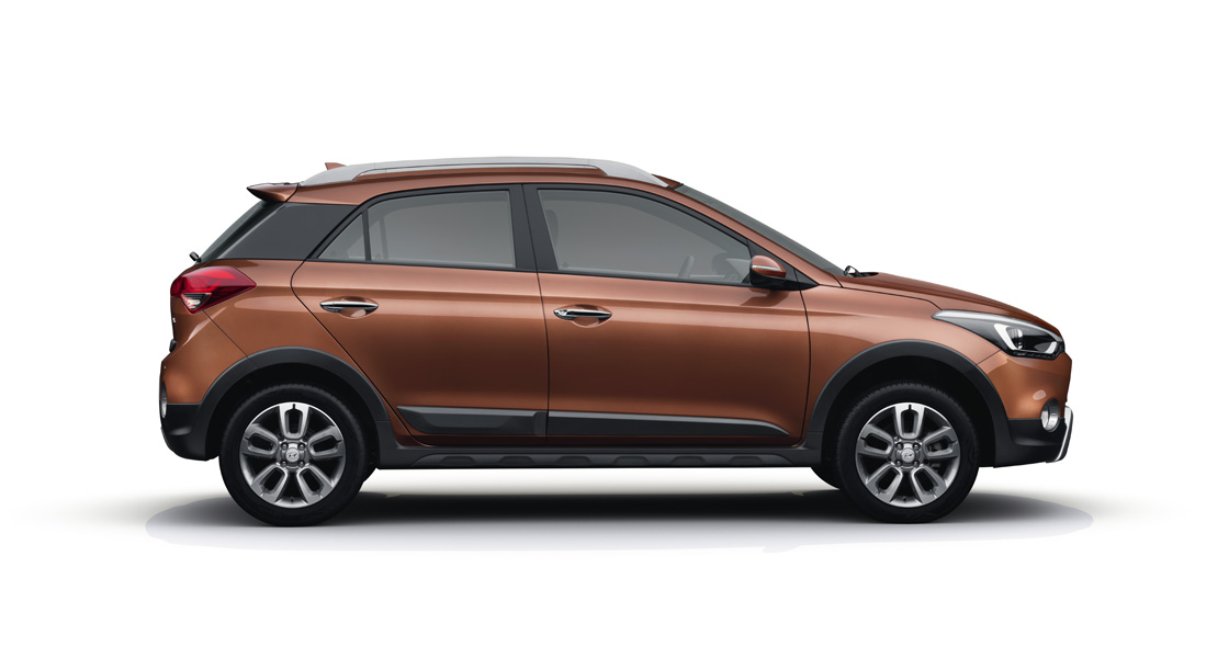 Side view of red i10