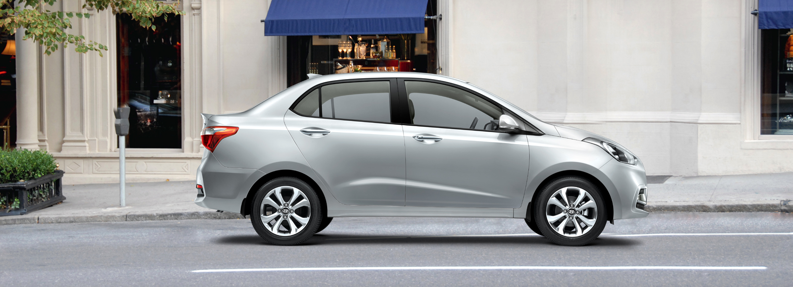 Front view of Xcent