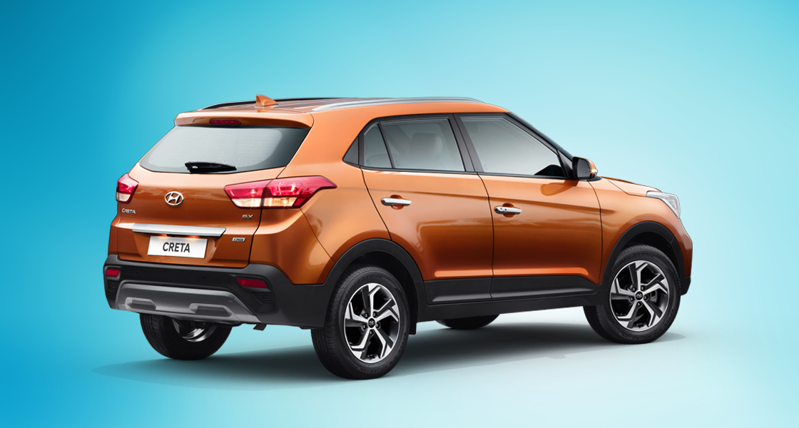 Side rear view of silver Creta
