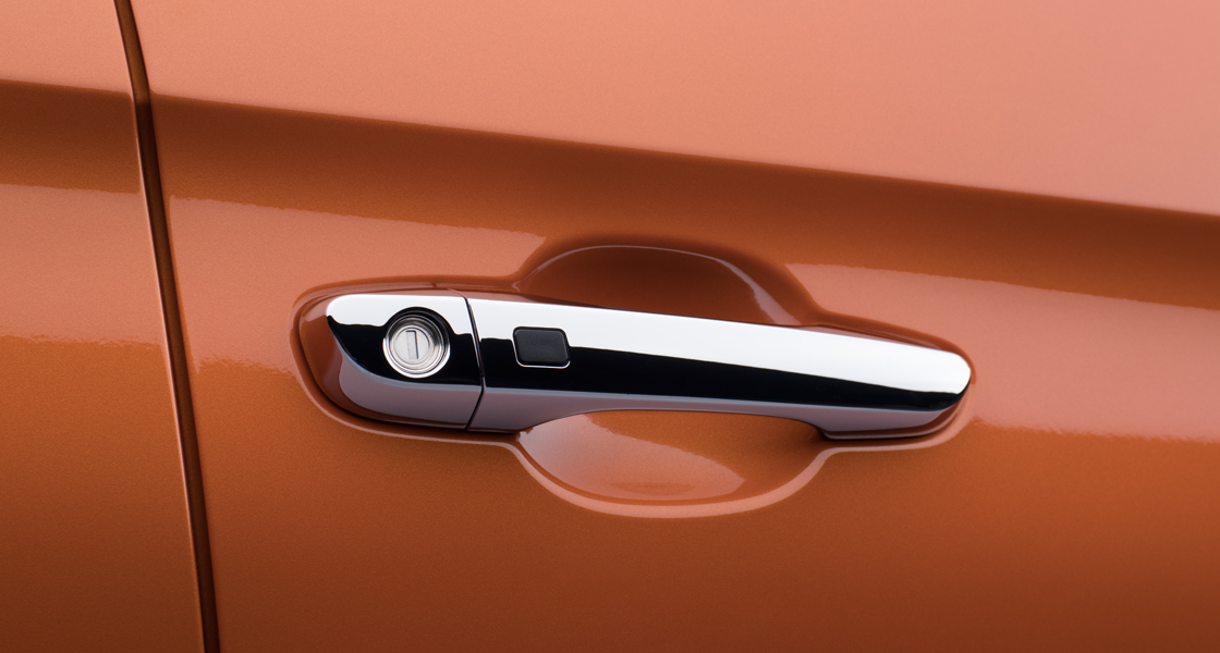 Closer view of chrome door handle